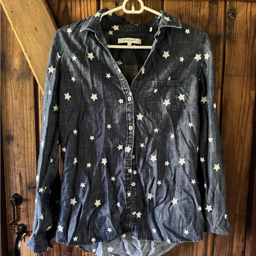 Foxcroft Blue Button Down Star Print Shirt with Collar Size 4